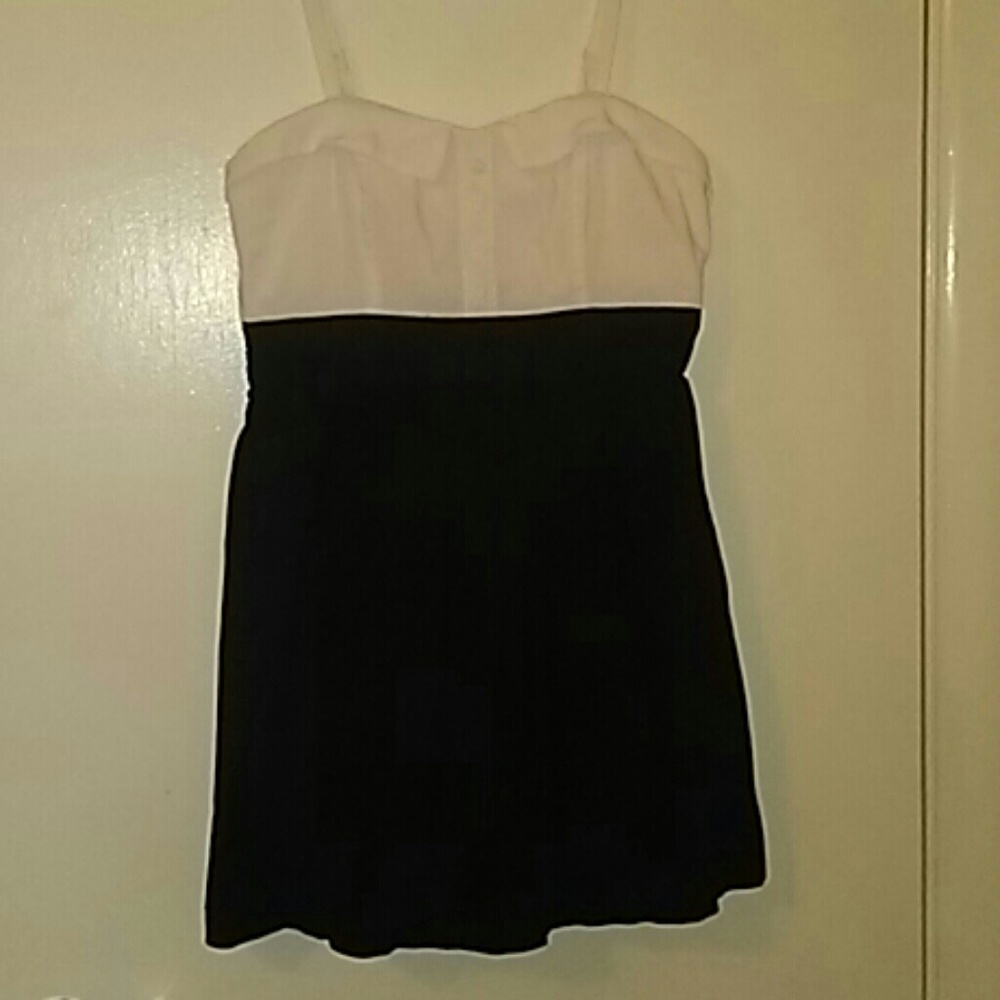 Twenty One black and White block dress